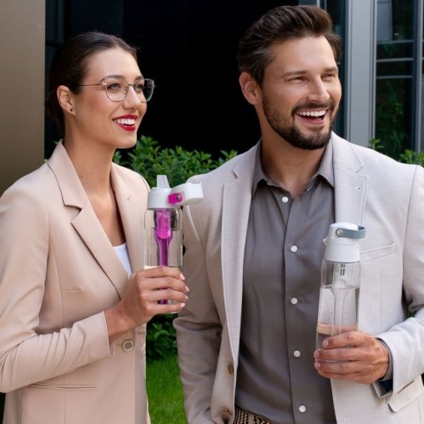 Butelka filtrująca z Tritanu Dafi SOLID 0,7L Różowa + 7 filtrów