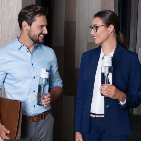 Butelka filtrująca z Tritanu Dafi SOLID 0,7L Jeansowa + 7 filtrów