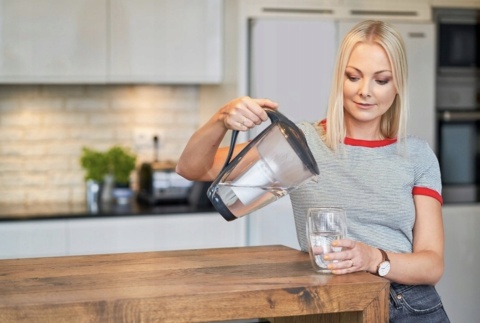 Szklany dzbanek filtrujący Dafi CRYSTAL LED 2L CZARNY + 4 wkłady Classic