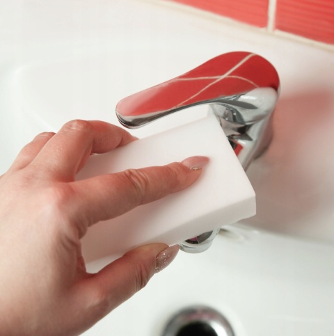 MAGICZNA GĄBKA DO CZYSZCZENIA ŚCIAN MEBLI USUWA BRUD BEZ CHEMII